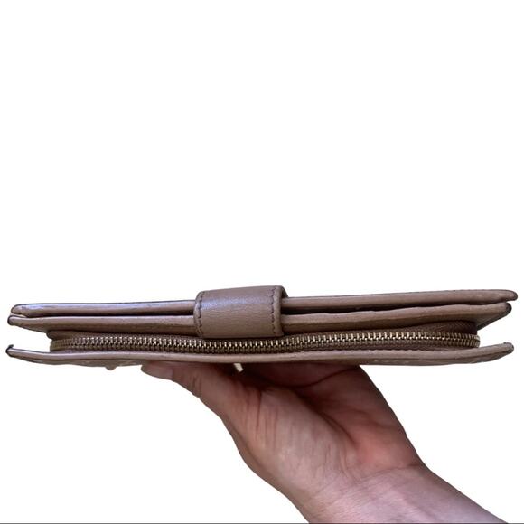 Gucci Dusty Rose Light Pink GG Bifold Wallet AUTHENTIC - Picture 5 of 8